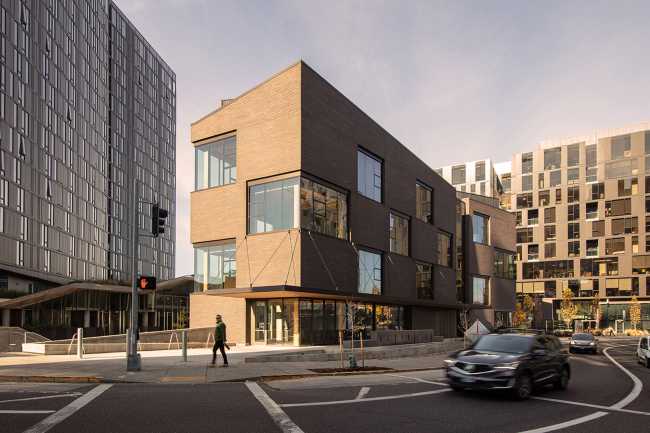 edificio struttura clt rivestimento laterizio mattoni