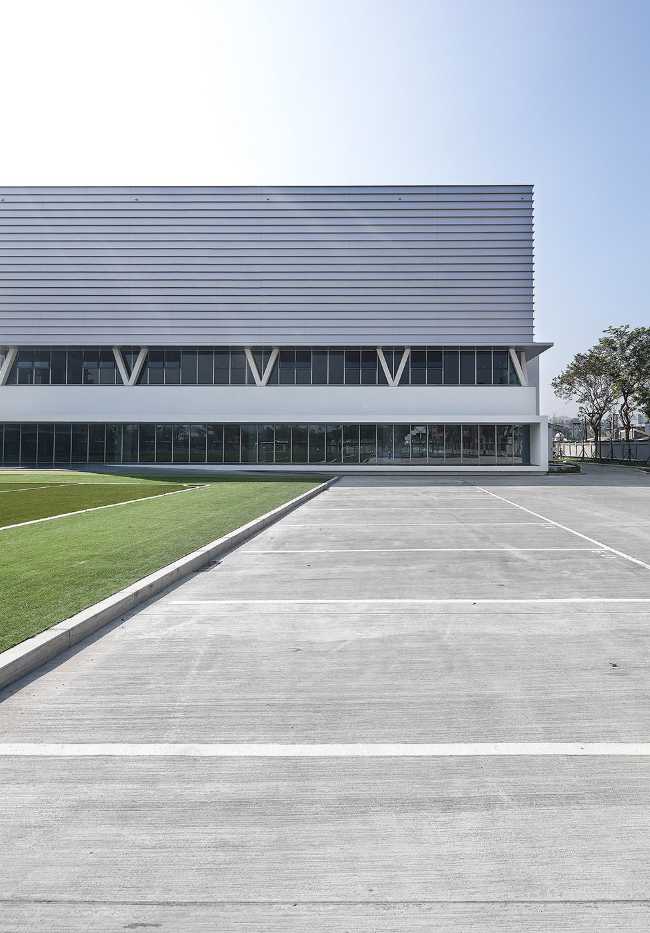 building school expansion gym metal structure