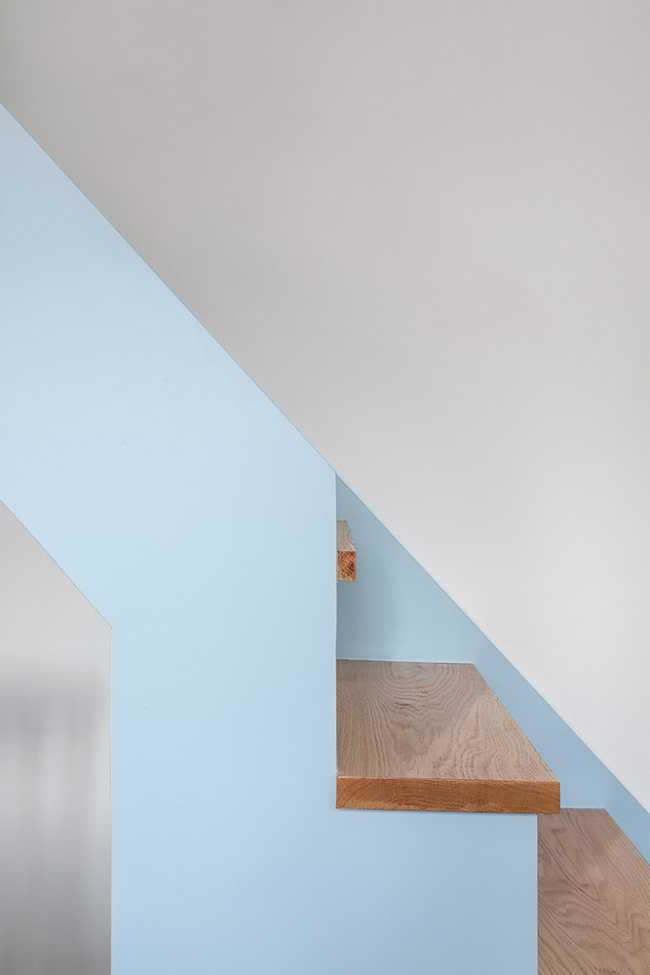 House Zaire, renovation of a very small modernist apartment