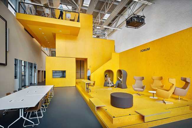 Università di Delft con porte Fritsjurgens