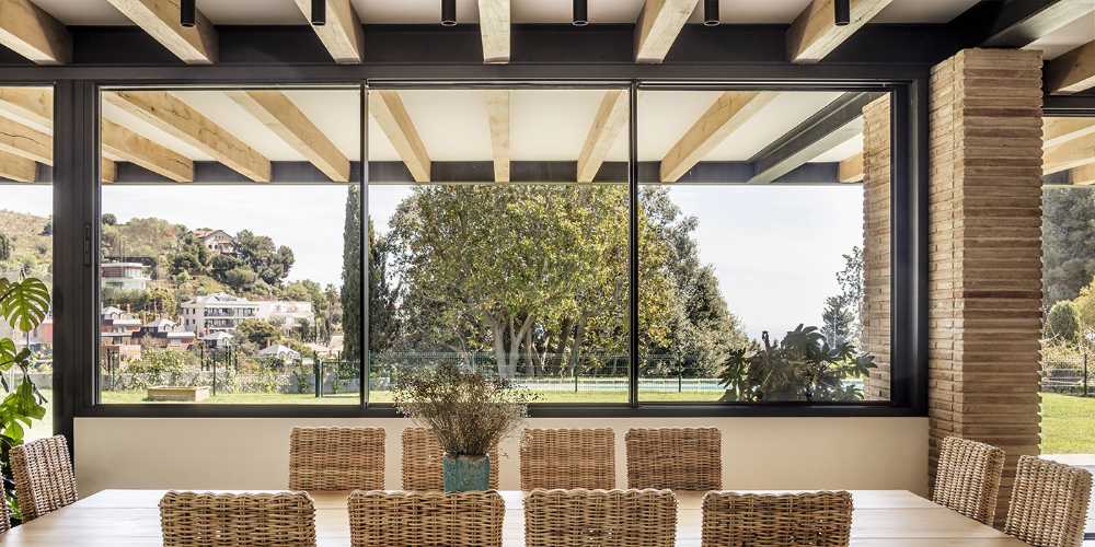 outdoor villa roof wooden beams