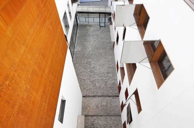 Boutique hotel in Shanghai courtyard