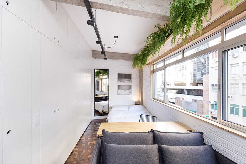 Internal temporary housing