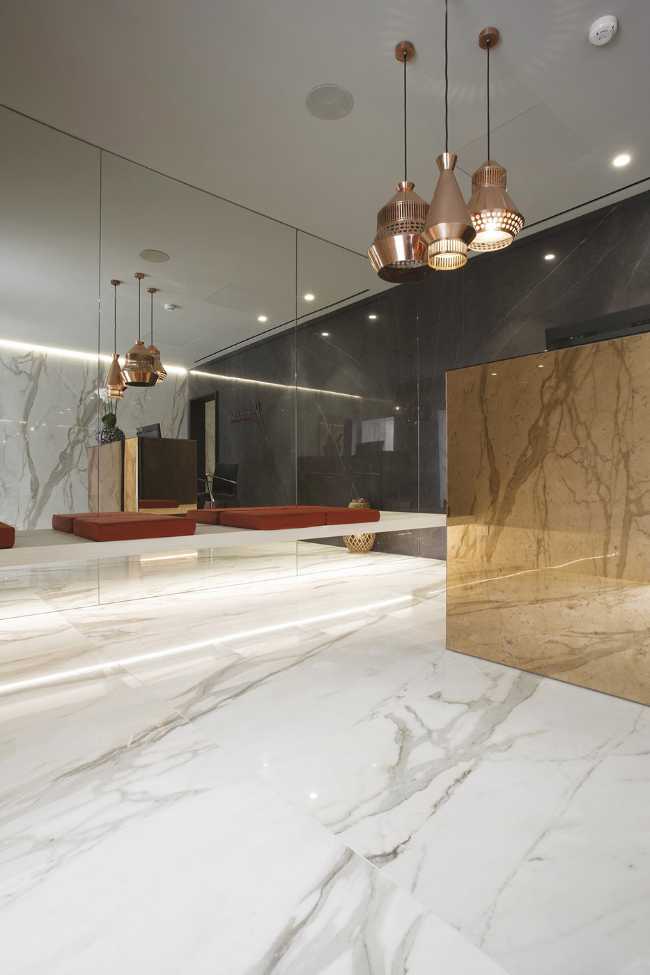 MarePinetaResort in Milano Marittima with Friandre's slabs