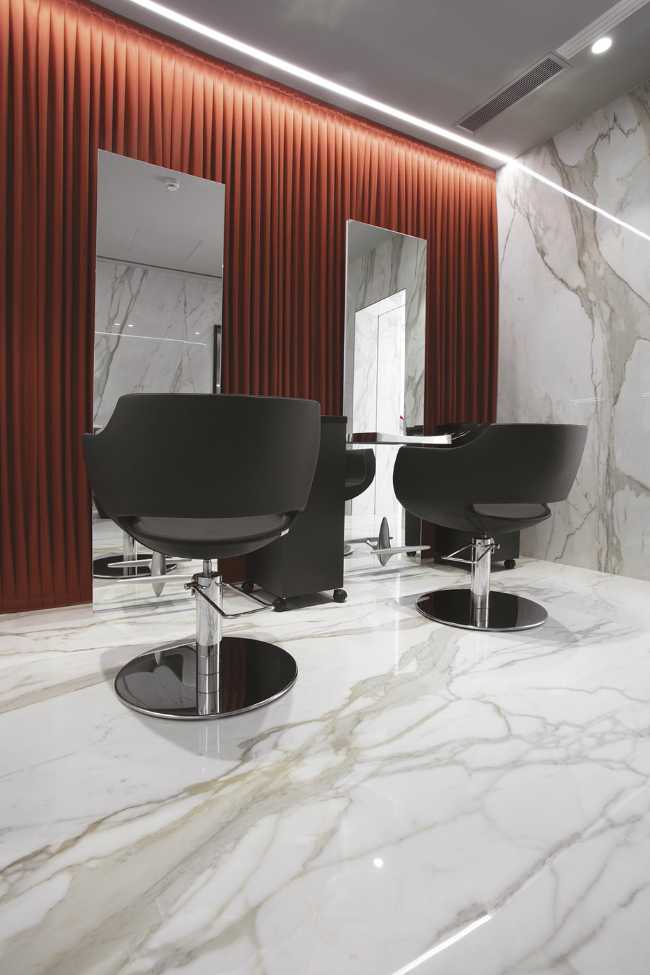 MarePinetaResort in Milano Marittima with Friandre's slabs