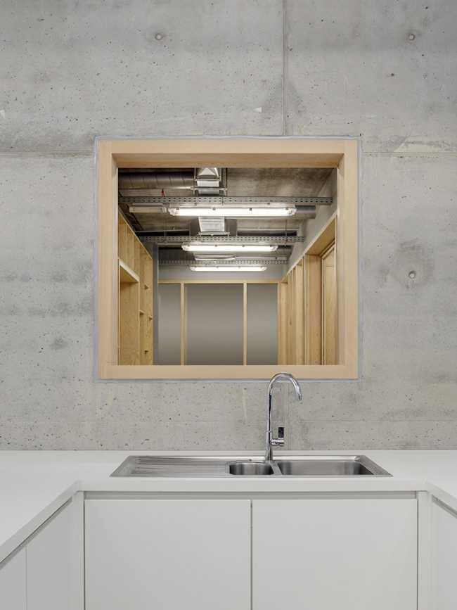 Concrete interior and wooden details