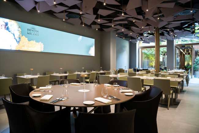 Identità golose di Milano con rivestimenti FMG