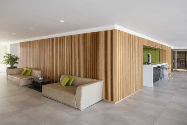 resort reception wooden wall cladding