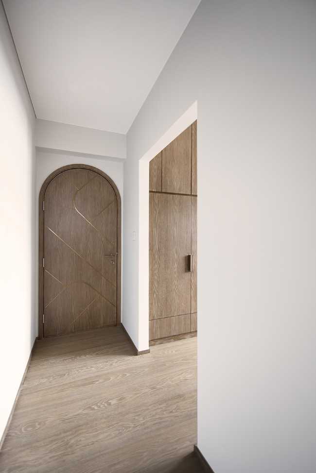 attic hallway door wood inlay metal floor wood