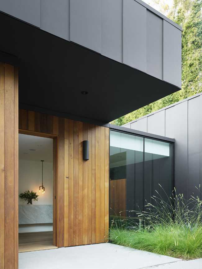 Villa with pool Los Angeles