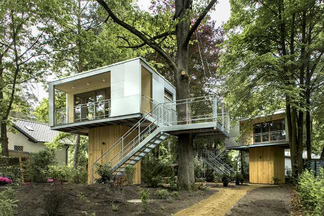 Tree house wooden and metal modules