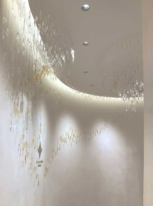 Clinica estetiva a Ginza con rivestimenti Iris Ceramica