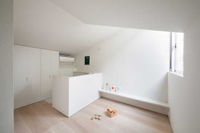 interior vivienda blanco madera