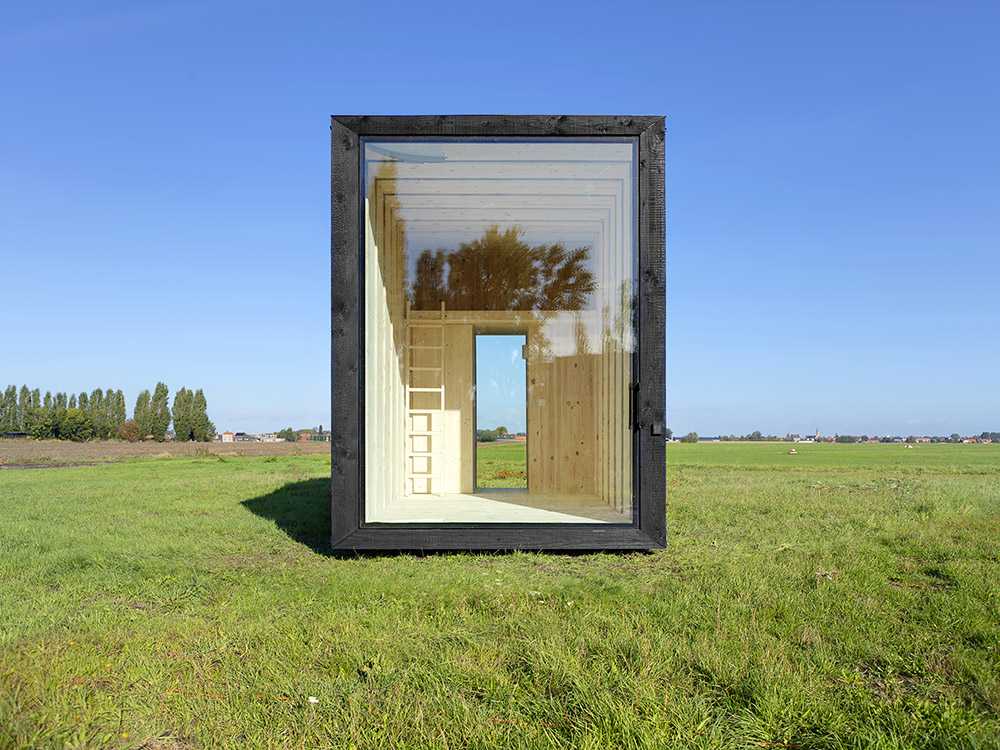 Facciata in vetro modulo abitativo in legno