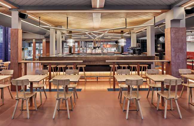 New food court in Holland. Vibrant space to enjoy meetings and local flavors