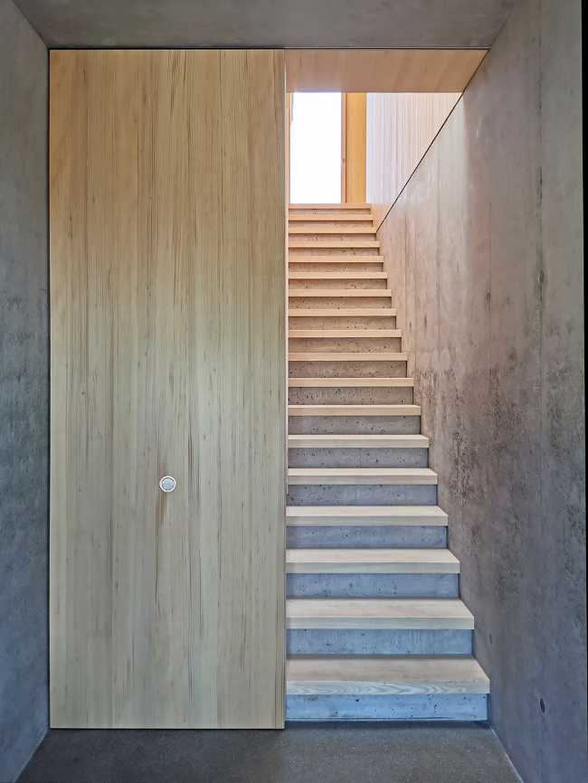 Corpo scala interno in cemento