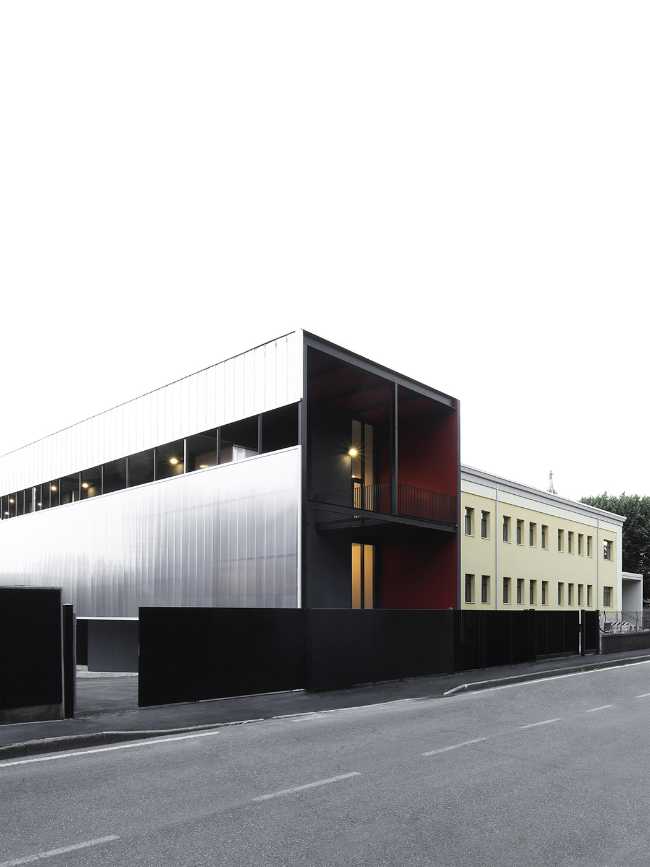 Scuola E. Fermi Brescia pannelli Celenit