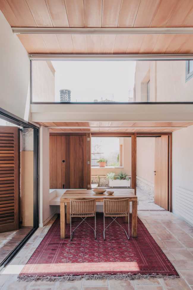 Can Blasco-Nicolau, the large summer residence transforms