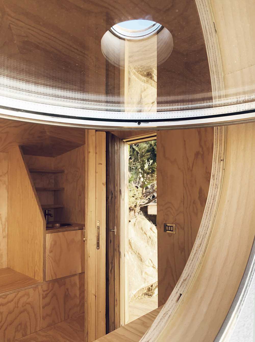 Cabanon 1005: innovation and sustainability on the Spanish beach