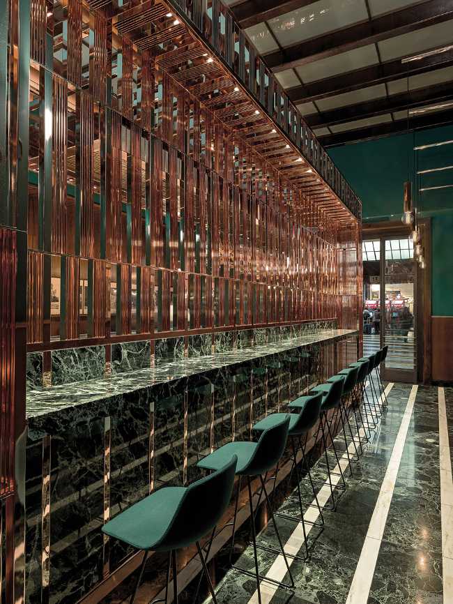 Vyta Santa Margherita in Florence. Luxury bakery inside Santa Maria Novella station