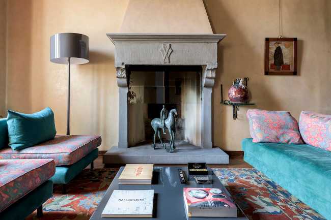 Inhabiting time between versatility and eclecticism. Architect Pierattelli's Florentine home