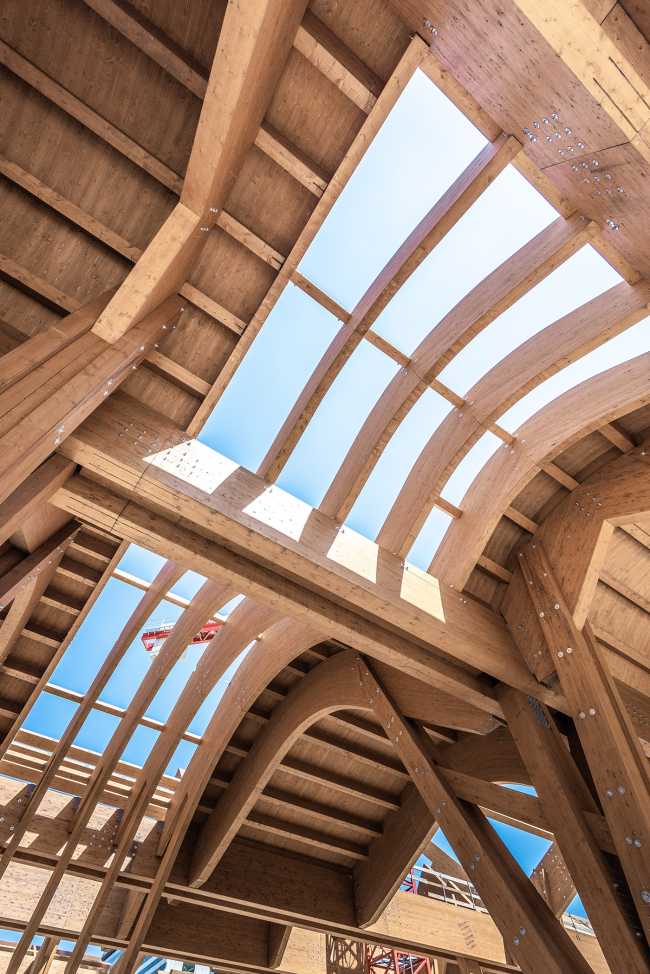 La gare centrale de métro de Naples. Entre art, architecture et archéologie