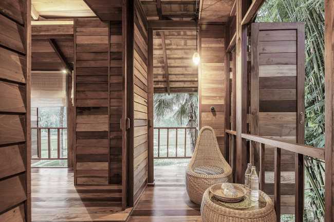 Espacios receptivos en un barrio tailandés. Arquitectura vernácula actualizada