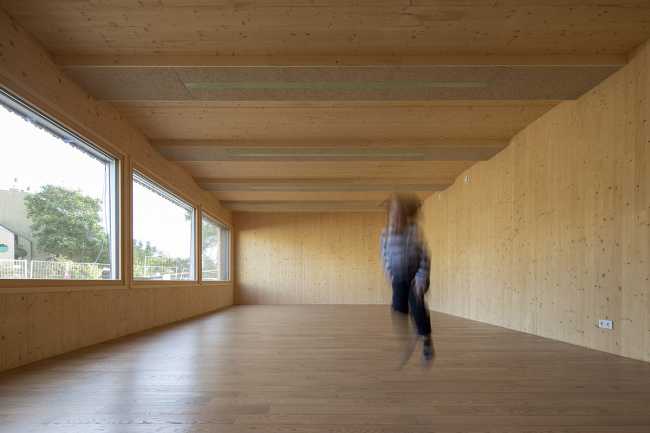 Stanza di un asilo in legno