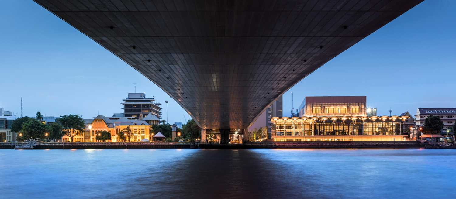 Ponte sul fiume Chao Phraya