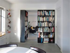 Door with invisible pivot hinge System M +